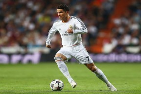 “彼得森的突破性表现，让南非羚羊队战无不胜”